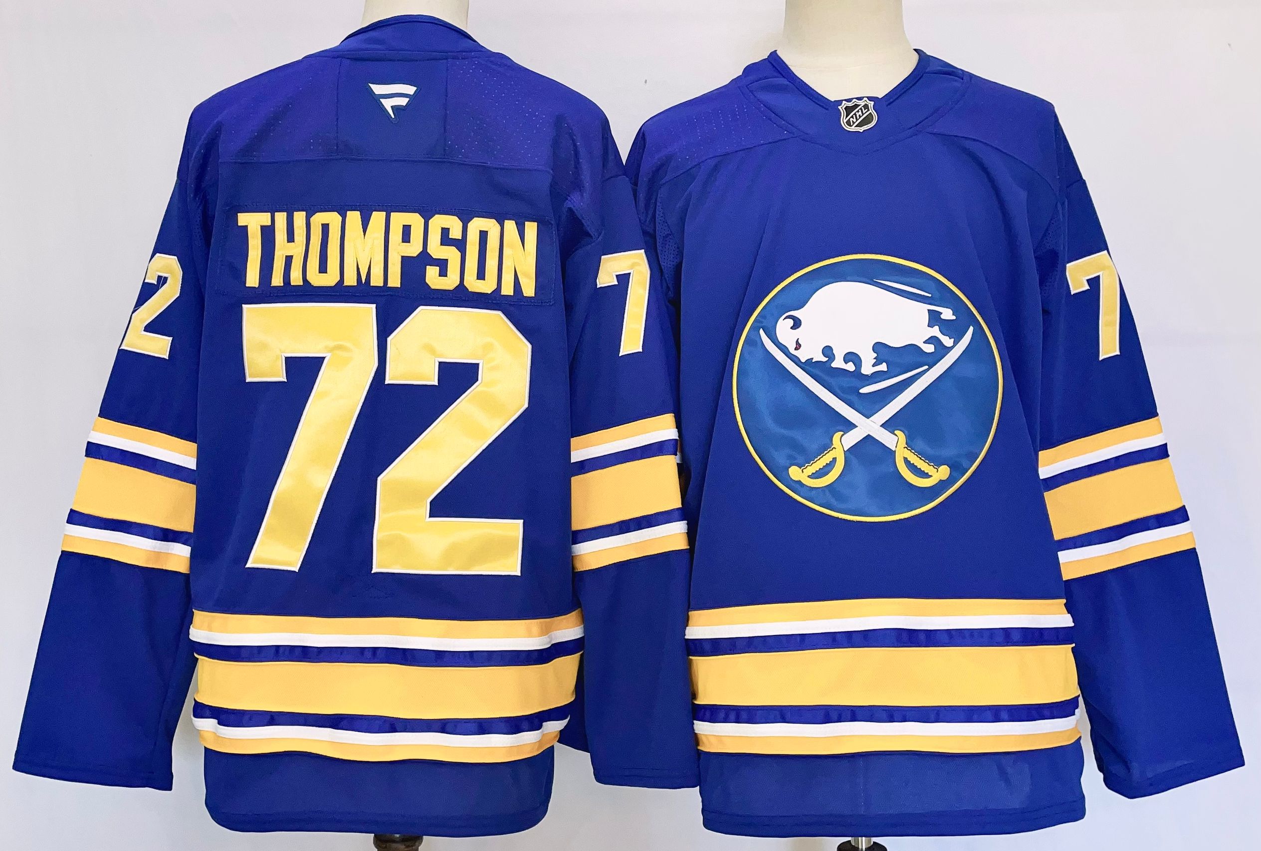 Men Buffalo Sabres #72 Thompson Blue 2025 Home Premier Player NHL Jersey->buffalo sabres->NHL Jersey